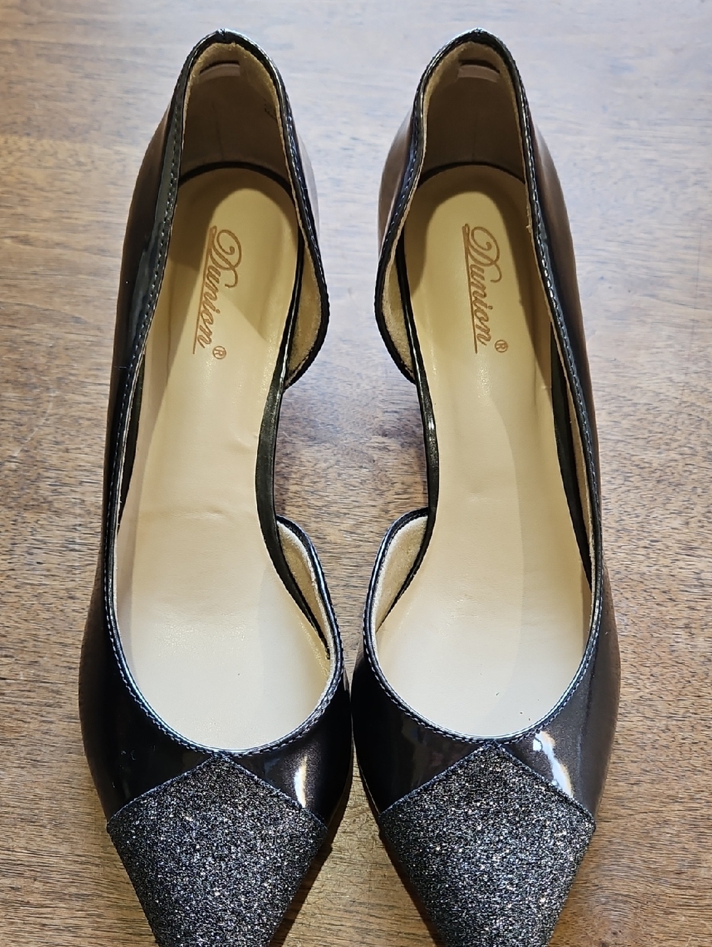 Black Patent Pointed Toe Flats with Glitter Cap